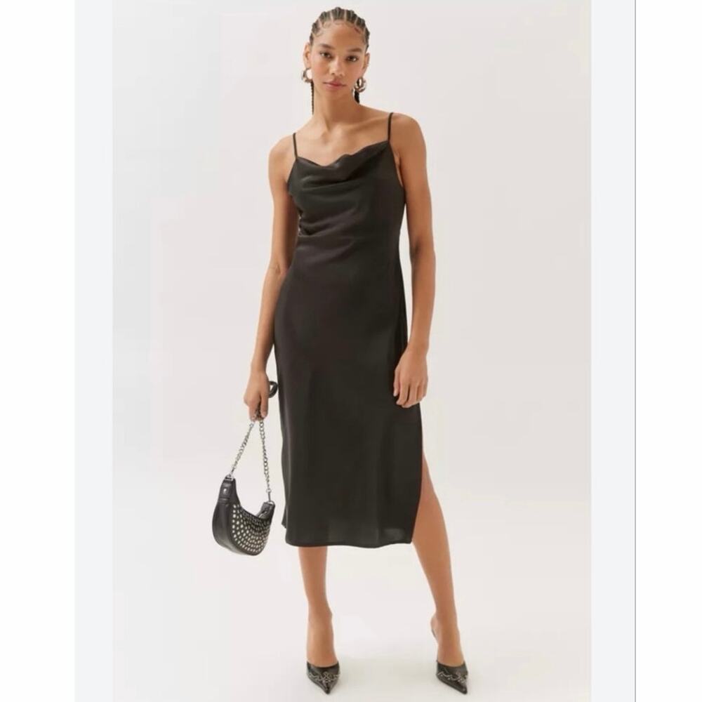 Urban Outfitters UO Mallory Cowl Neck Midi Slip Dress Black Satin Small